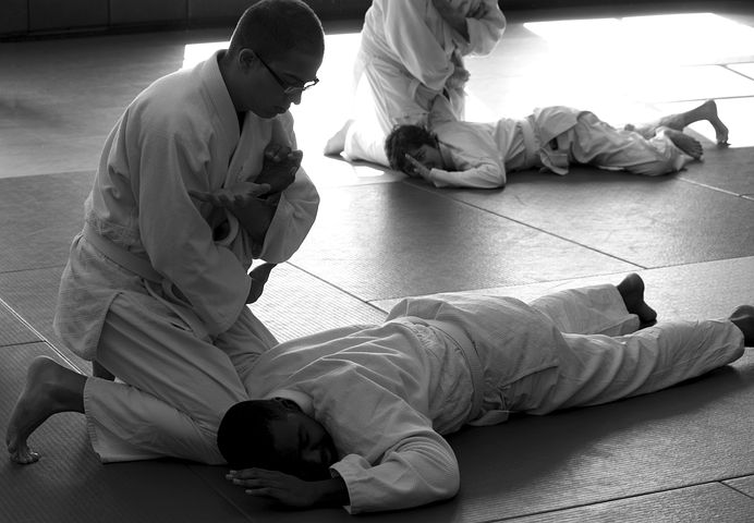 martial arts injuries at Tamborine Village can benefit from remedial massage