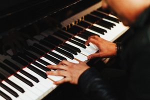 playing the piano at Canungra stresses wrists and fingers