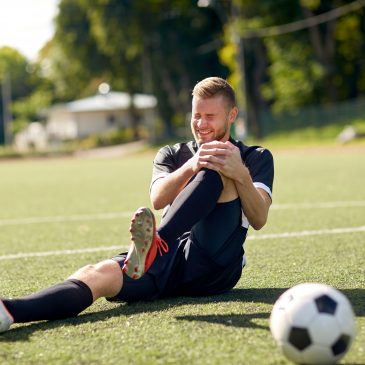 Sports injuries at Tamborinecan benefit from remedial massage